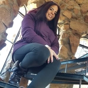 Meet your Posher, Odette